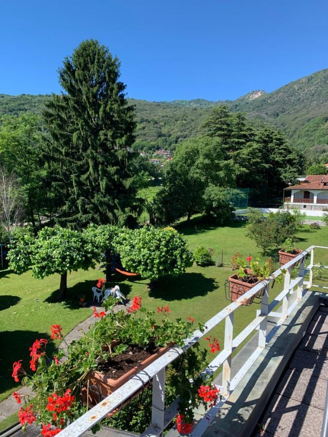 B&B Il Tempo Del Sogno Con Cani E Gatti Pet&Breakfast Бавено Екстер'єр фото